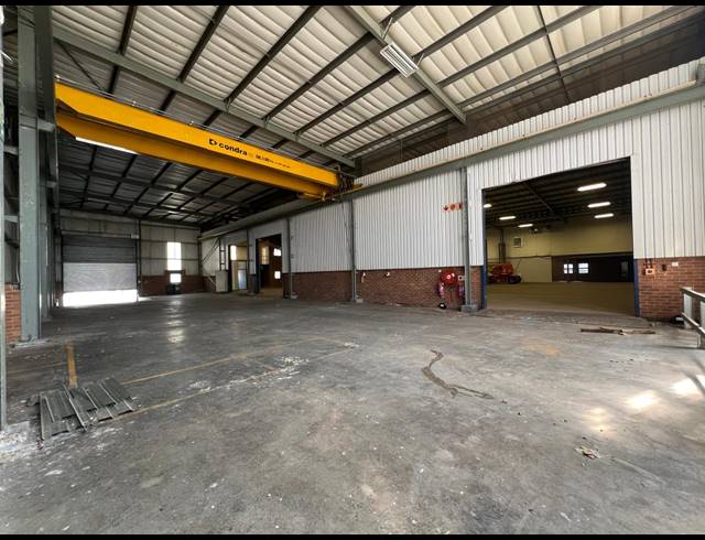 1,798M² WAREHOUSE TO LET IN STRIJDOMPARK